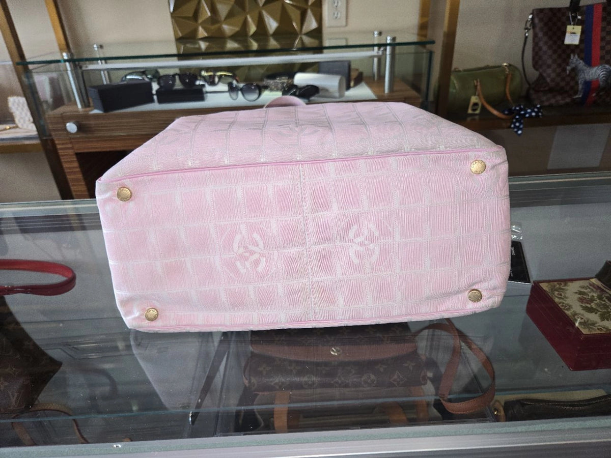 Chanel Travel line tote pink nylon NA