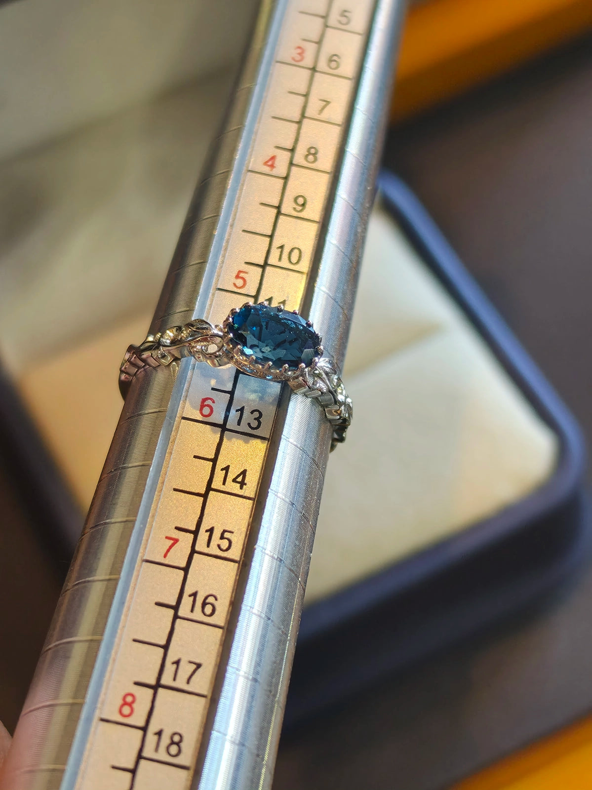 10k white gold sapphire ring