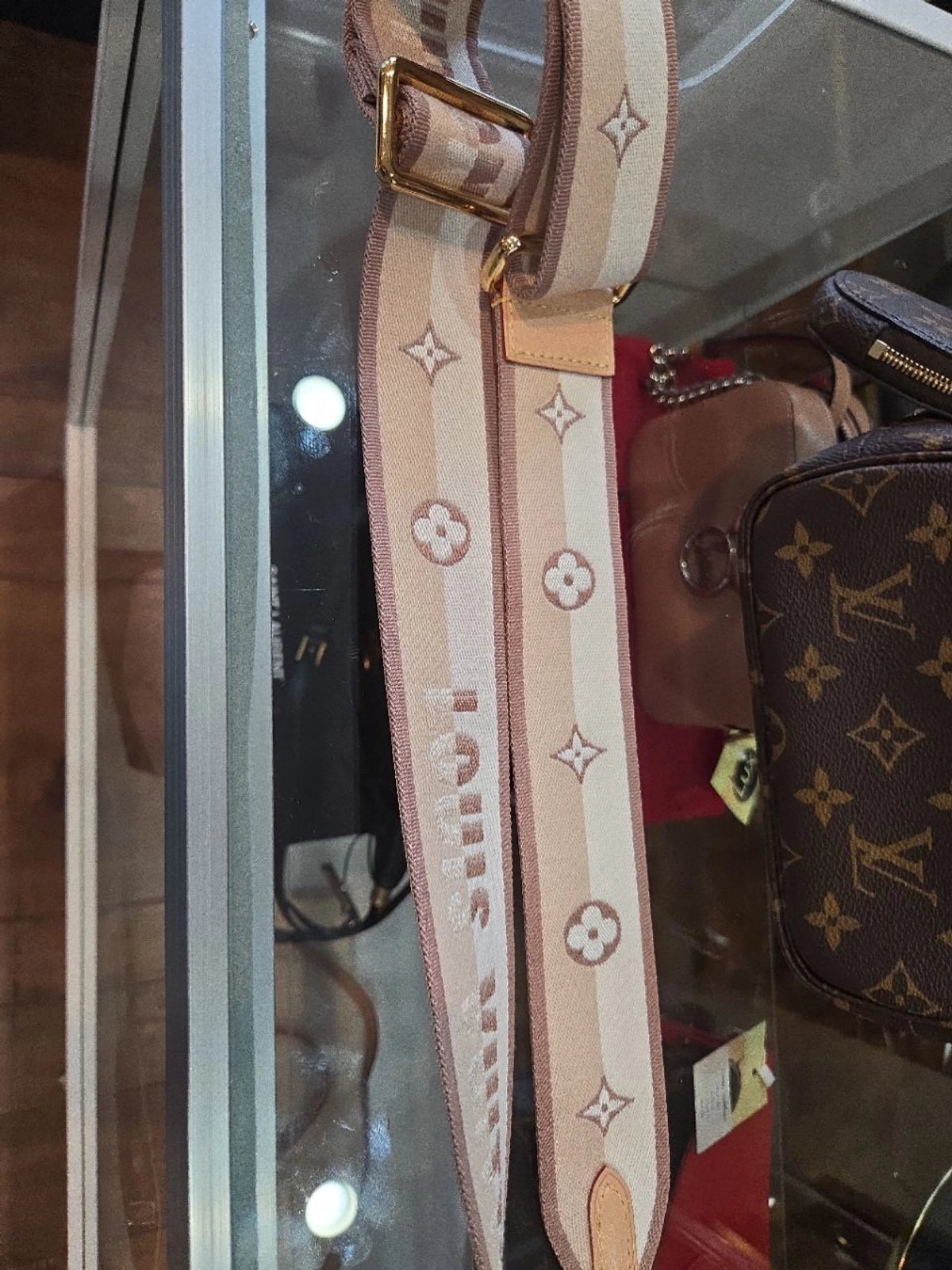 Louis Vuitton Neverful BB Monogram