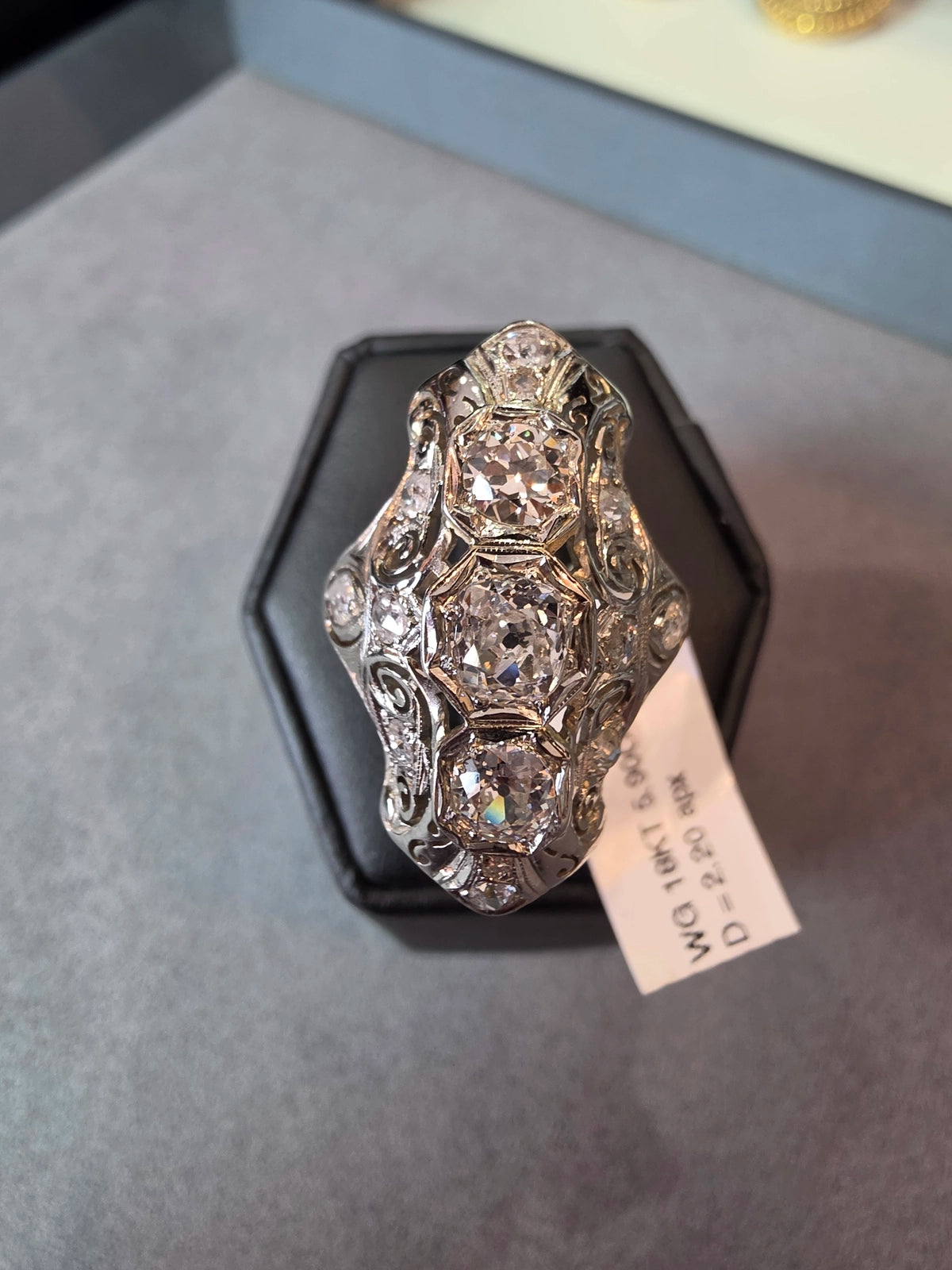 Deco Jewelry Deco r11230