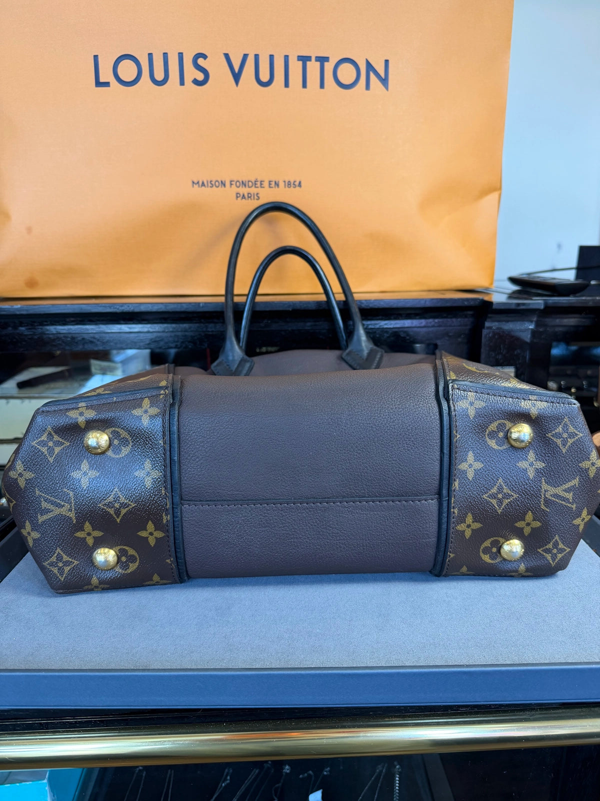 Louis Vuitton W Tote