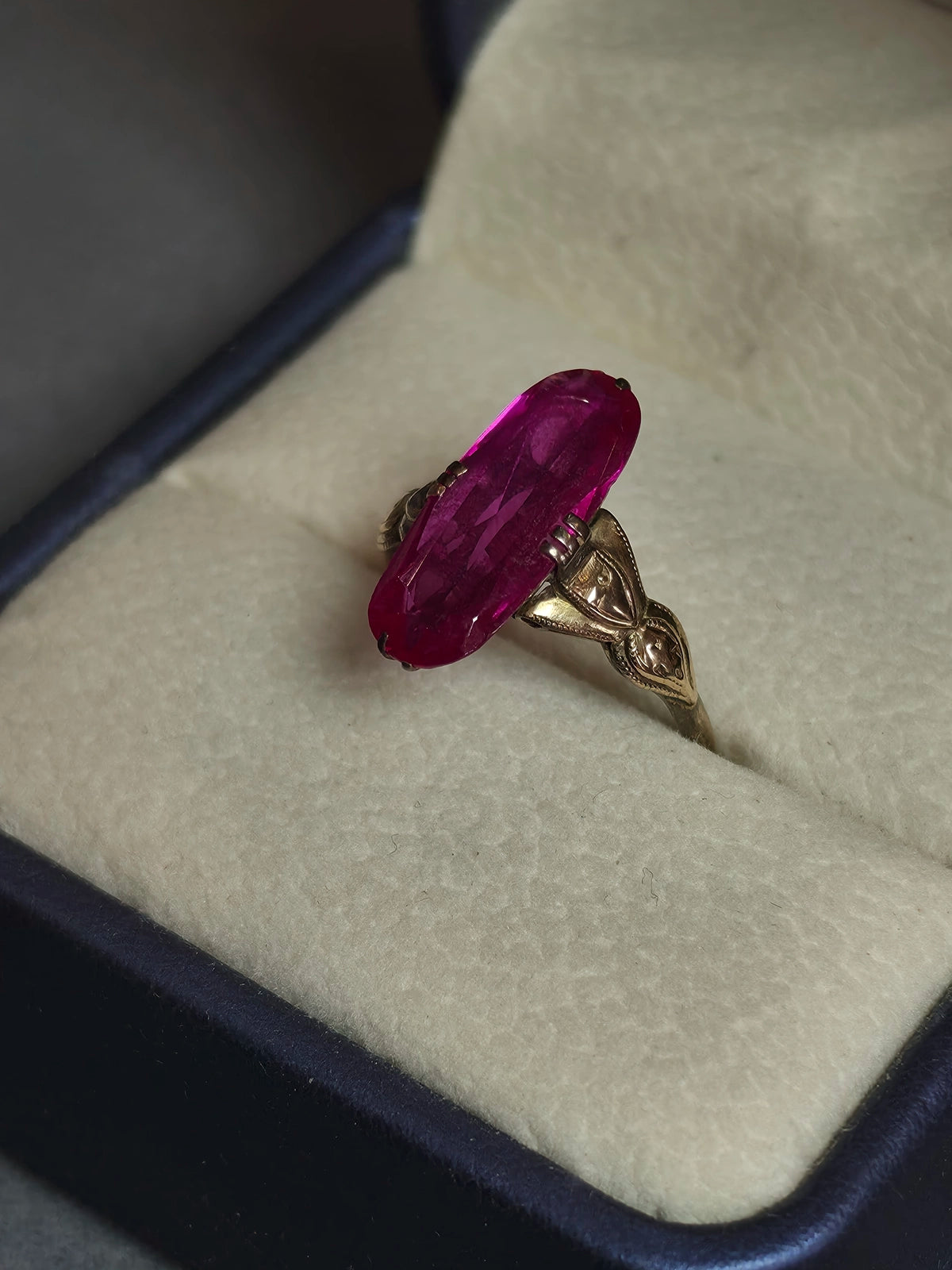 Antique 18kt gold ring