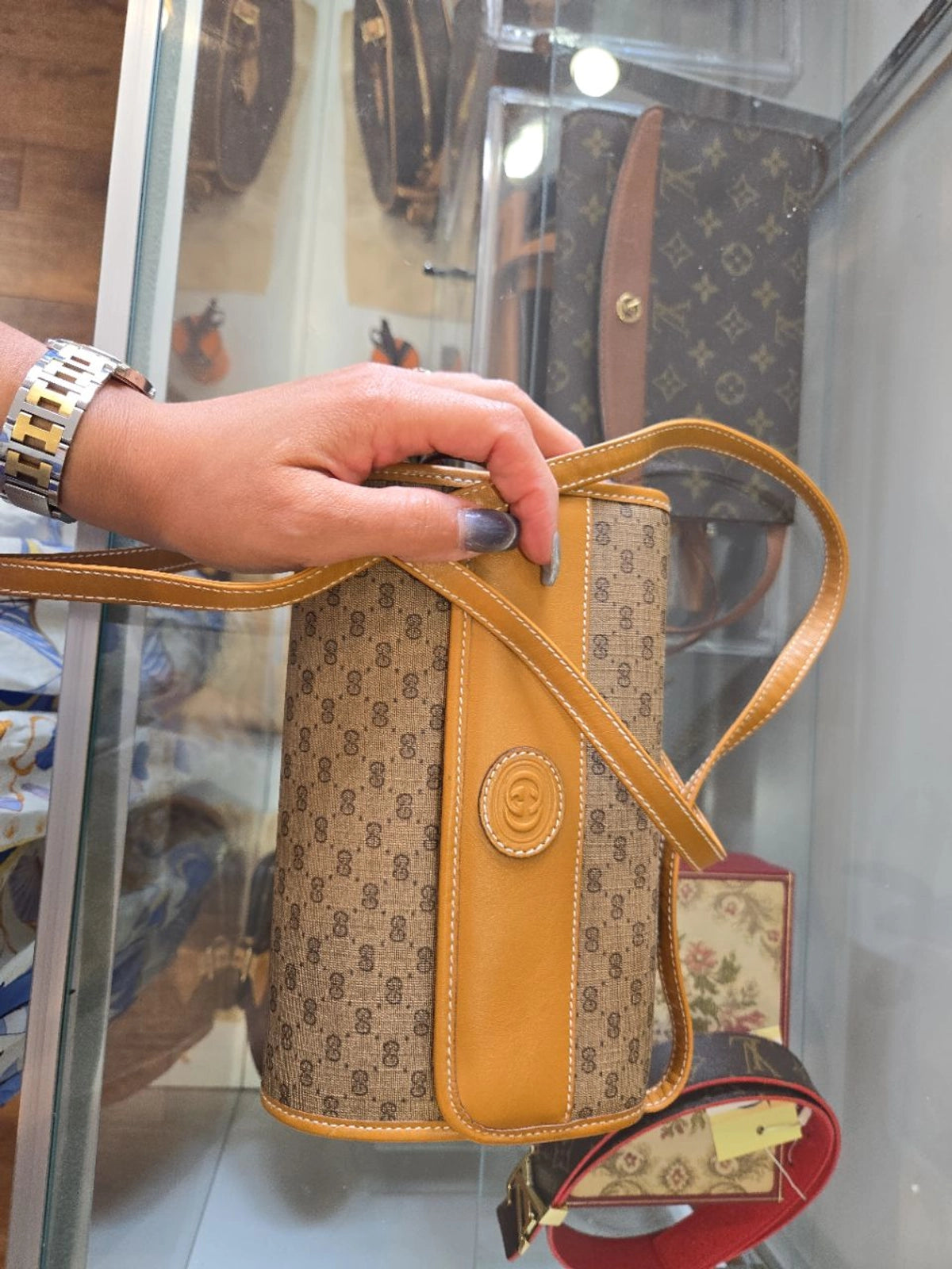 Gucci Supreme GG Shoulder Bag NA
