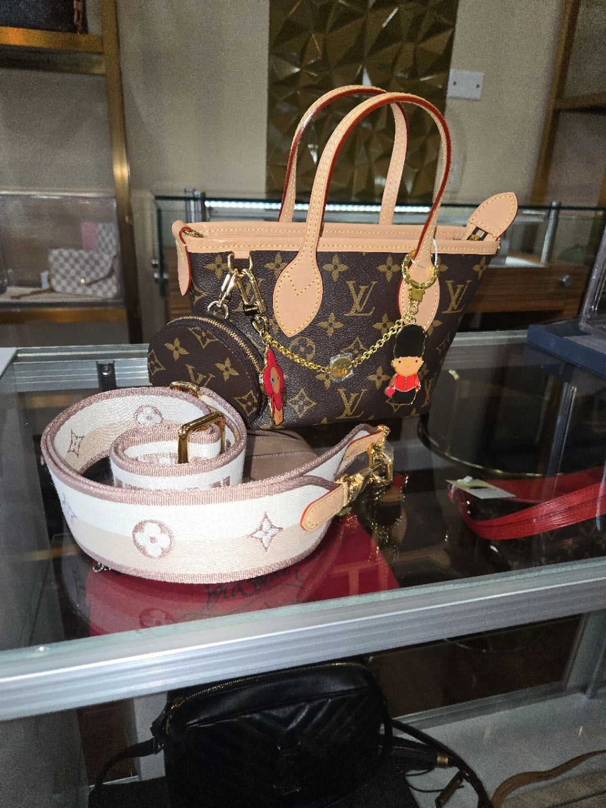 Louis Vuitton Neverful BB Monogram