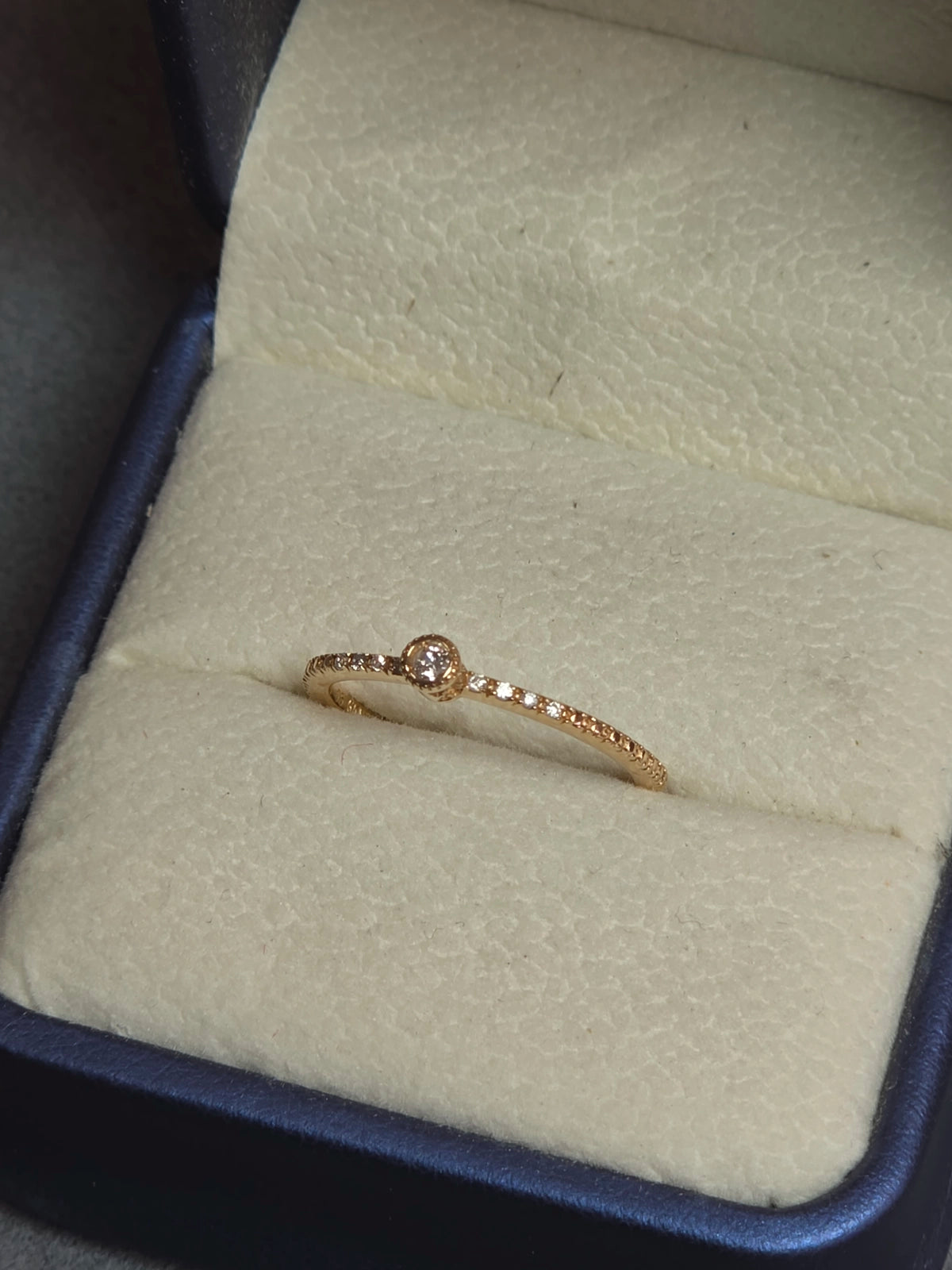10k diamond ring