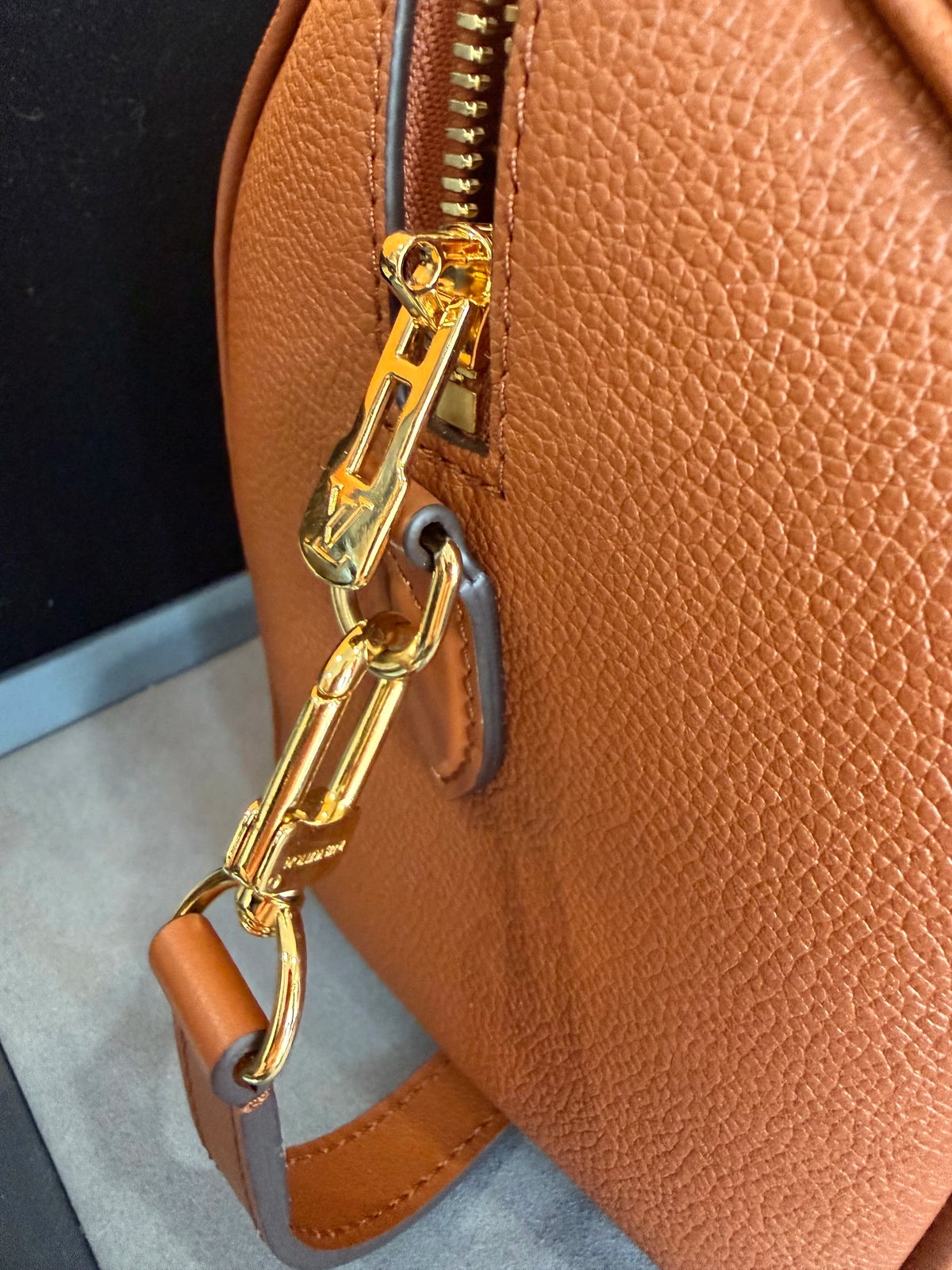 Louis Vuitton Speedy bandolier with Box