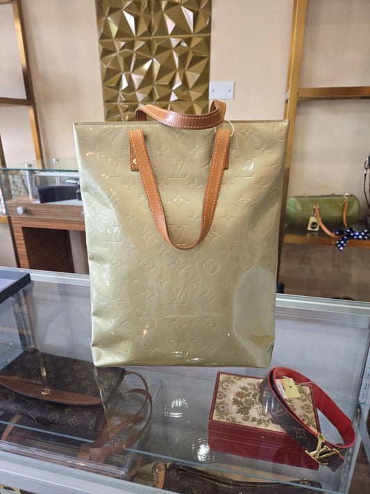 Louis Vuitton Vernis Lead Tote NA